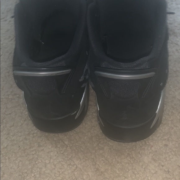 Jordan 6 size 11 8/10 condition - Picture 2 of 3